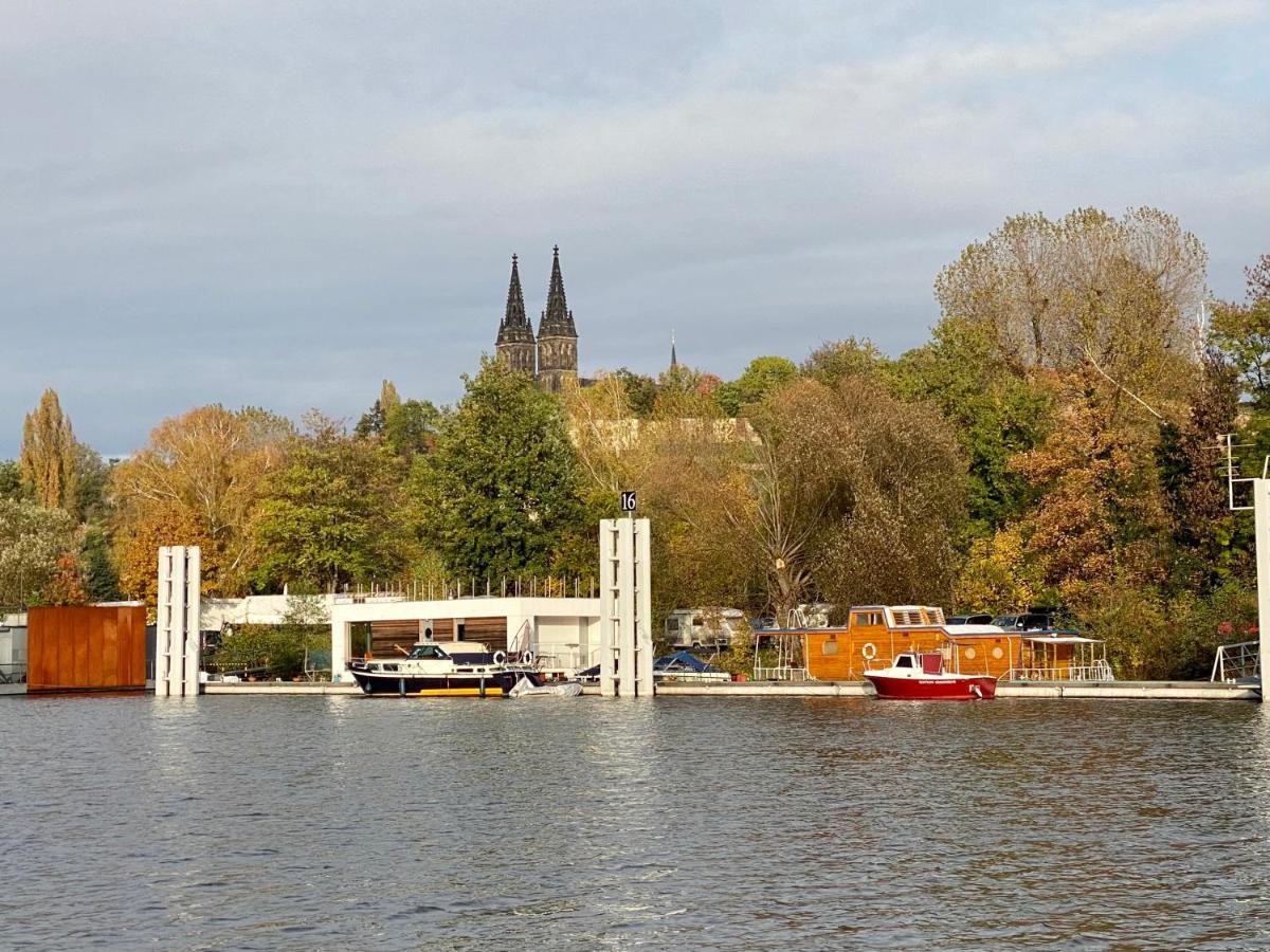 Hotel Houseboat Ginger Praga Zewnętrze zdjęcie